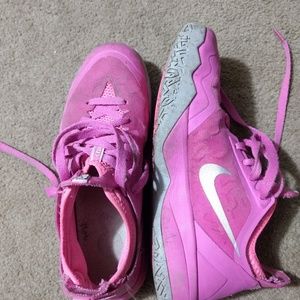 Nike Zoom Tennis Shoes